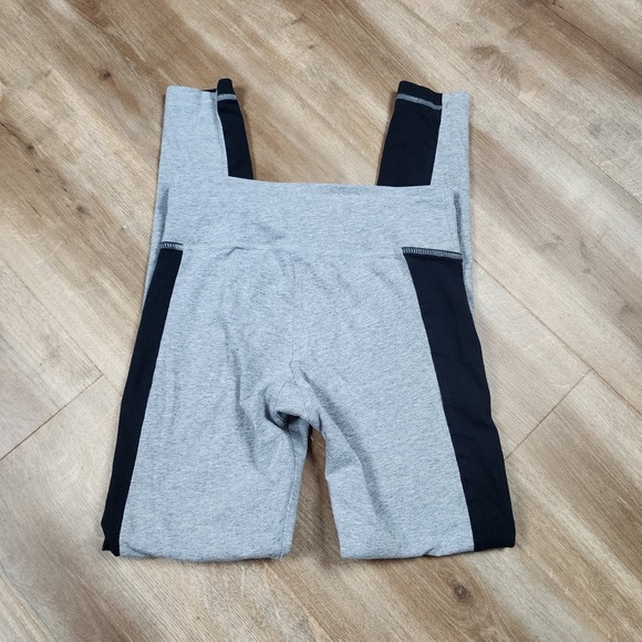 Adidas Grey women's size small leggings - Picture 8 of 8